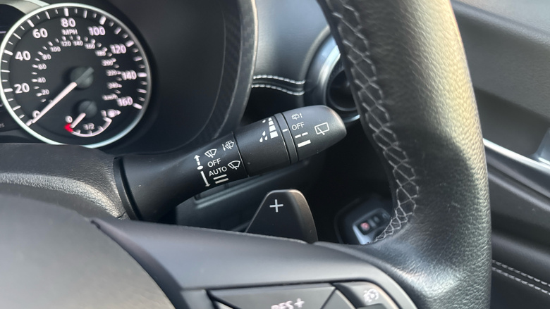 Nissan Juke 1.0 DiG-T 114 N-Connecta 5dr DCT Petrol Hatchback